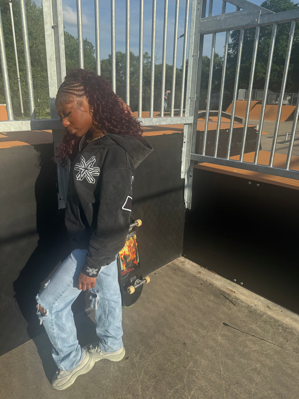 VOID ZIP-UP