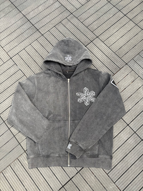 VOID ZIP UP